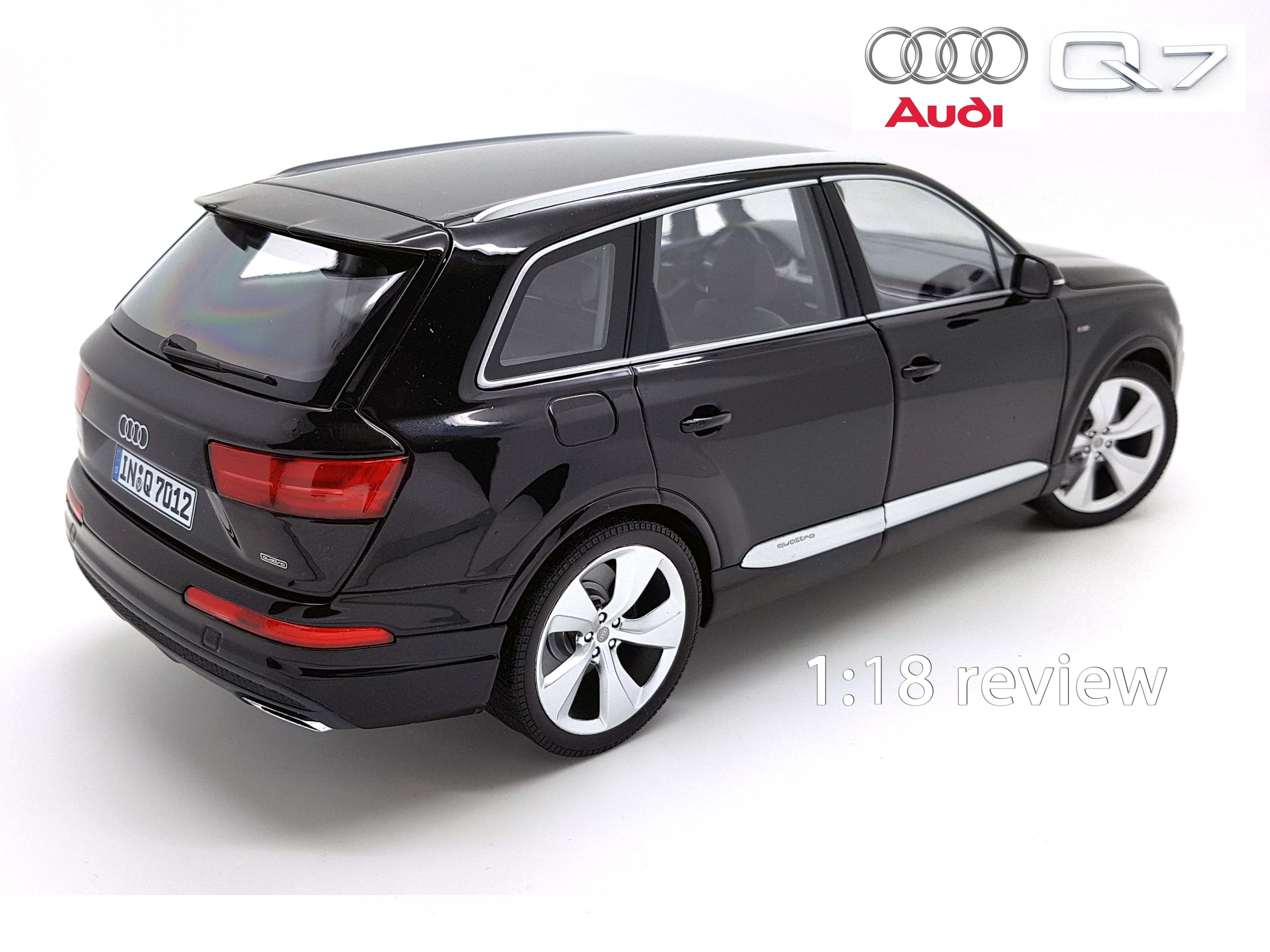 Audi Q7 2015 1:18 scale diecast by Minichamps